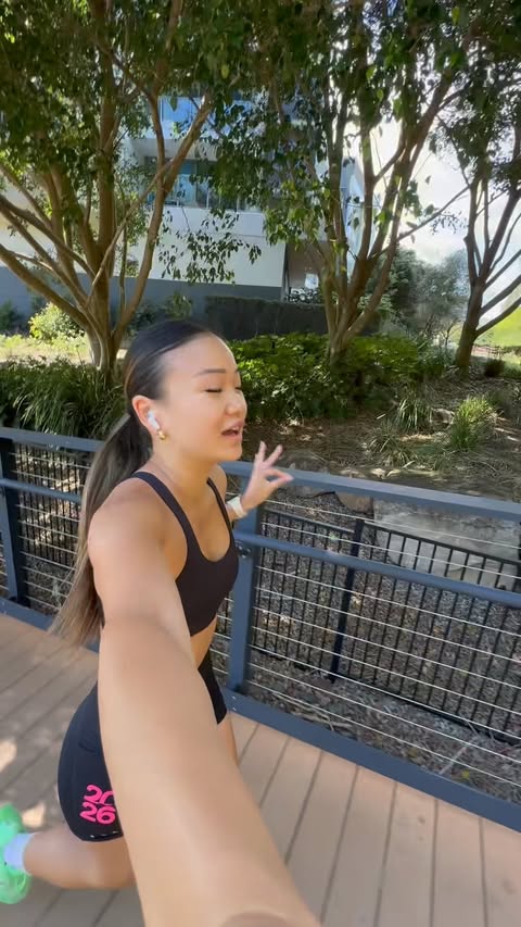 Instagram post by @prue.chuenchom for JD Sports. Caption reads: [...] song to listen to whilst running?....