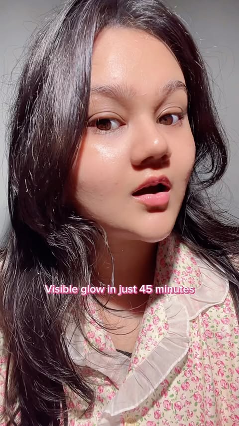 Instagram post by @thisisnotshyy for Dr Sheths. Caption reads: [...] skin has been looking dull lately! 💛....
