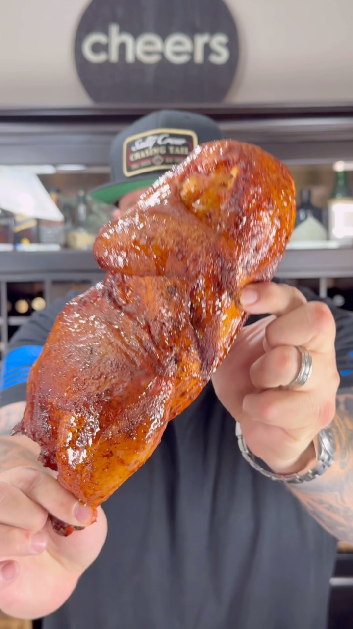 Instagram post by @_cookingwithcj for Dalstrong. Caption reads: We’re smoking some chicken halves on the Pit....