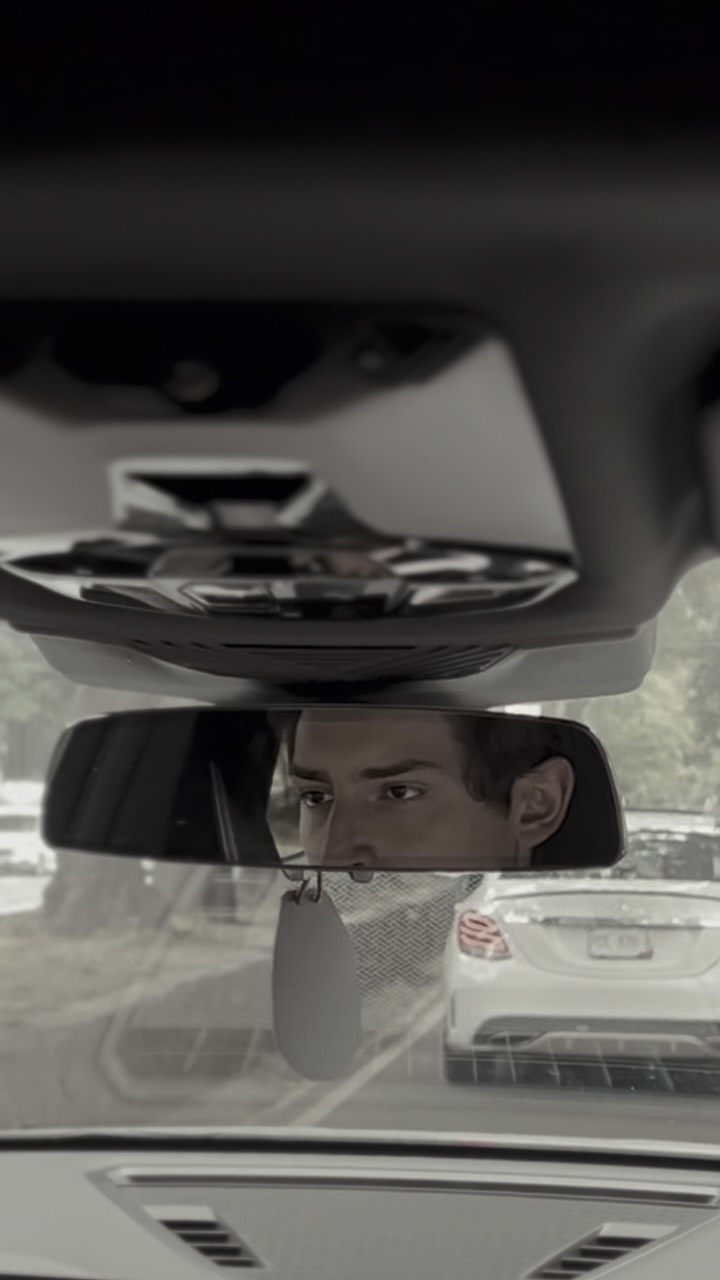 Instagram post by @emilio.marcos for Sprite. Caption reads: HIDRÁTATE DIARIAMENTE. 🧩

SPRITE es una marca....