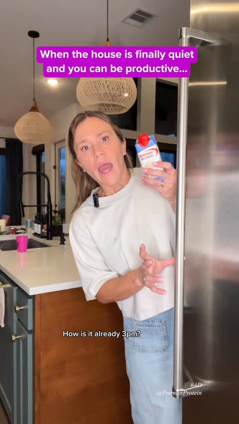 Instagram post by @nicolestorydent for Premier Protein. Caption reads: [...] my New Year productivity with....