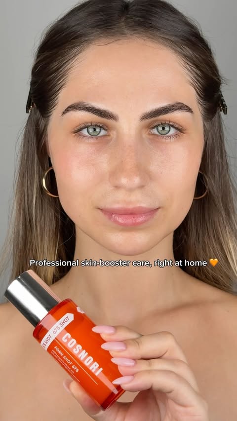 Instagram post by @papiashvili_maka for Cosnori. Caption reads: Hydrated, soft & glowing skin with COSNORI ✨💧 A....