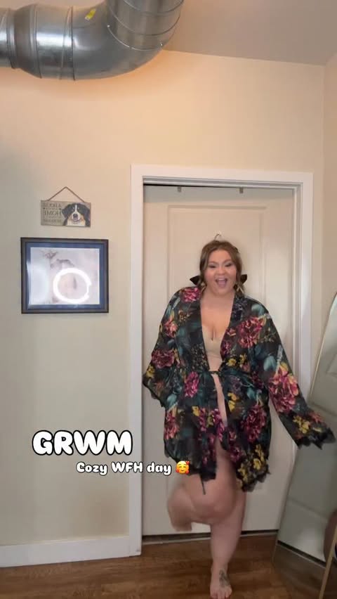 Instagram post by @voluptuousleah for Klassy. Caption reads: A cozy work from home day, filming some content....