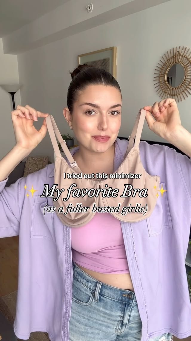 Instagram post by @lucianavirasoro for Bare Necessities. Caption reads: [...] 🩷✨ #ad The Absolute Minimizer from....