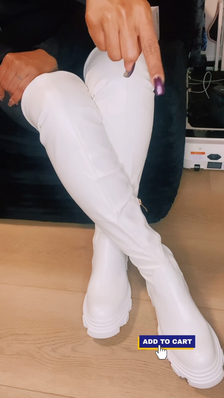 Instagram post by @morrisajeanine for Dream Pairs. Caption reads: #ad 🤌🏽🤌🏽love love these boots! 😍Super Cute &....