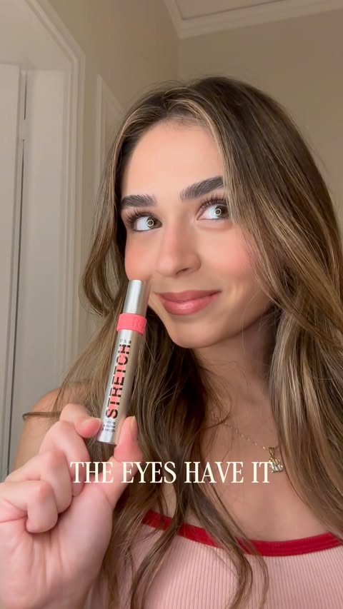 Instagram post by @vasiagolfinopoulou for Sephora Collection. Caption reads: The new It’s a Stretch Mascara by Sephora....