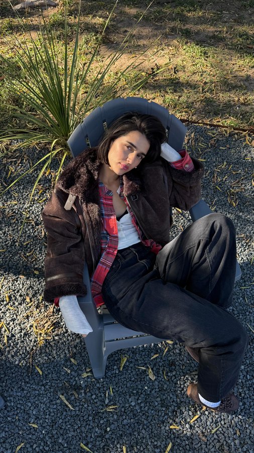 Instagram post by @imsarafedz for American Eagle. Caption reads: Love me an @americaneagle outfit any day ⭐️❤️.