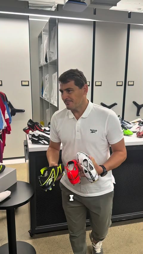Instagram post by @stedagostini for Reebok. Caption reads: Celebrating a legend & @reebok’s return to the....