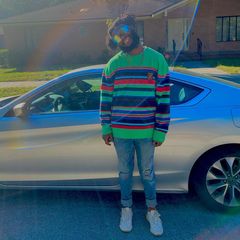 Instagram post by @legeciii for FLAT TUMMY CO. Caption reads: you would think I’m playing fortnite the way my....