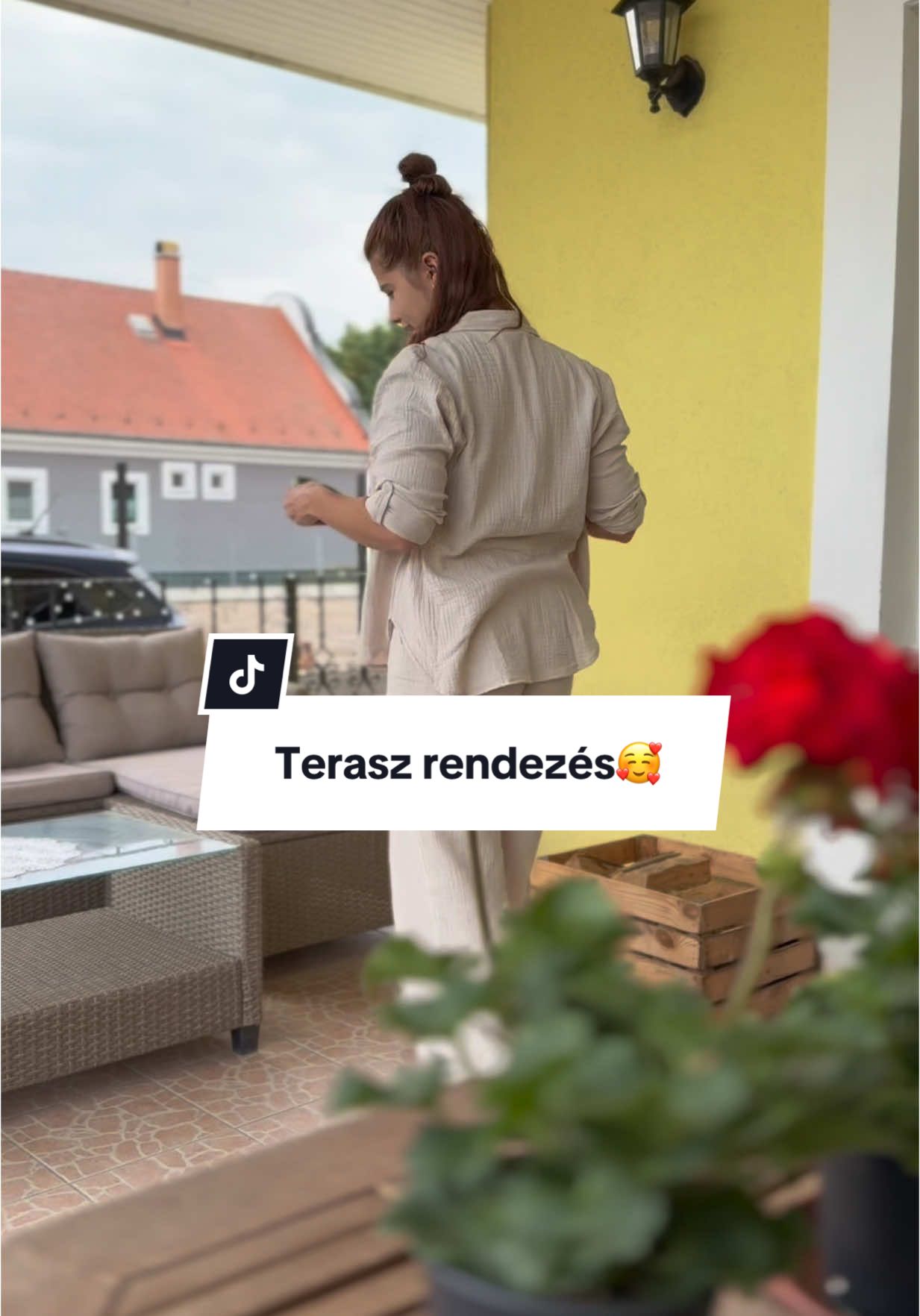 TikTok post by @viktoria_viczian for Pepco. Caption reads: #hirdetés:| A @Pepco - official account nak hàla....
