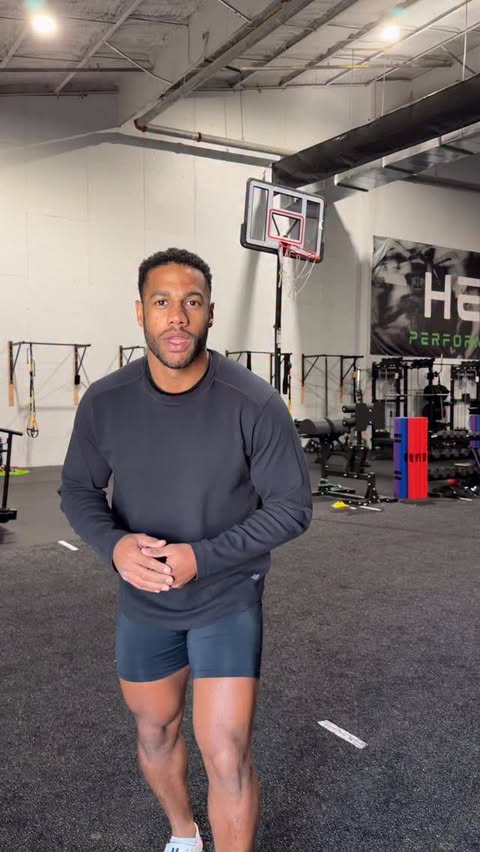 Instagram post by @_amirlancaster_ for SAXX Underwear. Caption reads: [...] exactly what it’s supposed to do.....