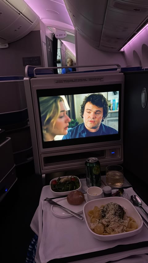 Instagram post by @sammcclendon for Marriott Hotels & Resorts. Caption reads: #MarriottPartner Dreaming of a beach vacation in....