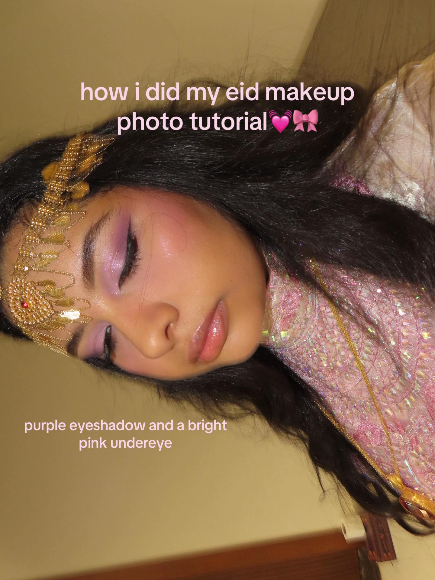 TikTok post by @svndusmakeup for Yva Expressions. Caption reads: [...] retrograde eyeshadow palette @Yva....