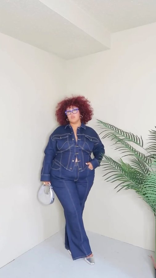 Instagram post by @ball00nzz for ShoeDazzle. Caption reads: Day 3 is all about affirmations and a good look.....