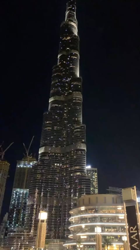 Instagram post by @gowrish_kumar_kateel for Burj Khalifa by Emaar. Caption reads: Capturing the 828M world's tallest building in a....