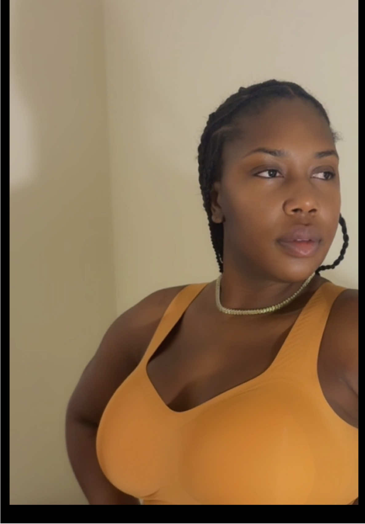 TikTok post by @naliexjose for Soft Intention. Caption reads: No wires, no hooks, no problem. @Soft Intention .