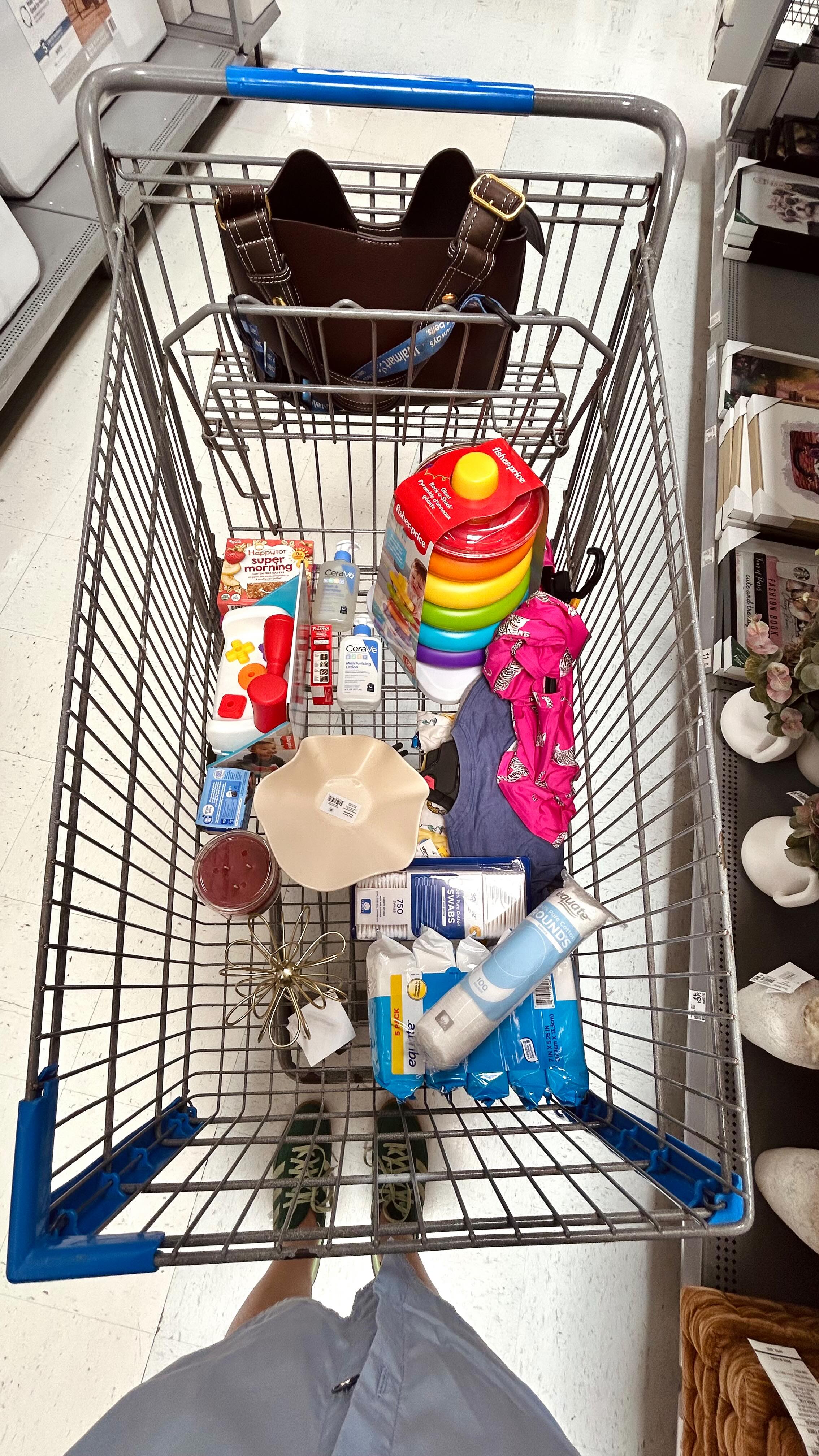 Instagram post by @normarierolon for Walmart Puerto Rico. Caption reads: #WalmartPartner Me fui para Walmart por una cosa…....