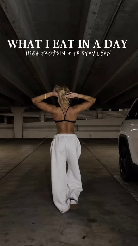 Instagram post by @reesekfit for Barebells. Caption reads: full day of fuel ⚡️balance is key but I am trying....