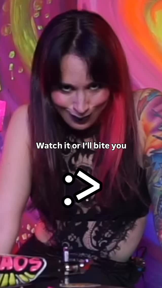 Instagram post by @sunfyretv for Elgato. Caption reads: I’m currently using the @elgato Wave 3 Mic for my....