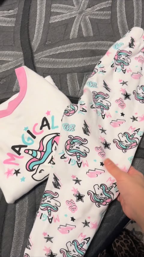 Instagram post by @momlifeglow_ for Caden Lane. Caption reads: [...] one of my favorite brands with you: Caden....