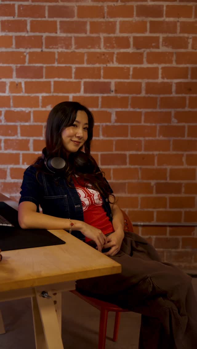 Instagram post by @fuslie for HyperX. Caption reads: A little BTS with @hyperx 😄 kept throwing the....