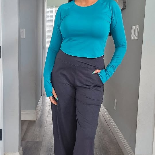 Instagram post by @laurielivinlife for G4Free. Caption reads: @amazonprime week is going on now until July....