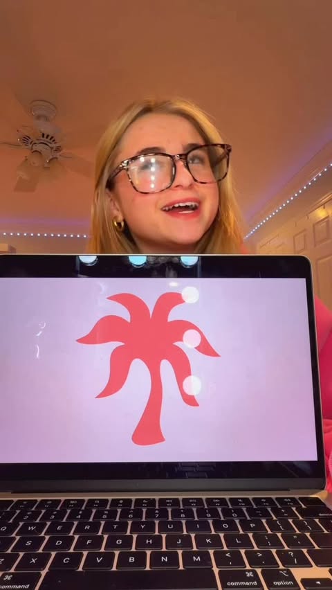 Instagram post by @preppyannafaye for Glow Recipe. Caption reads: My DREAM brands to work with!! (Tag them to....