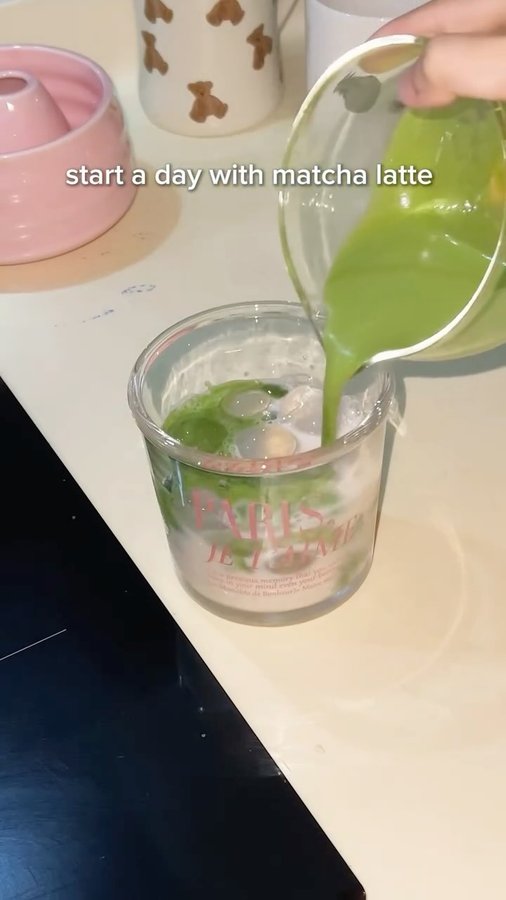 Instagram post by @alice.journeyy for Unriddle. Caption reads: Midterm season got me like... trying to study but....