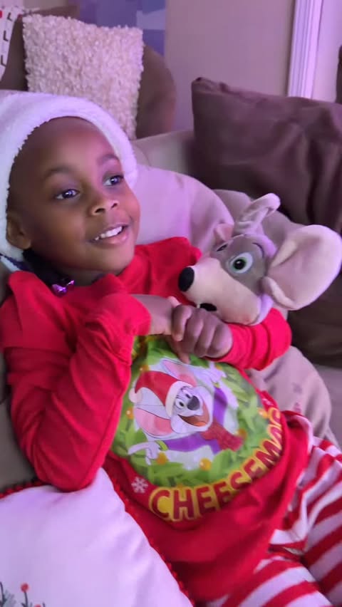 Instagram post by @nesha.vb for Chuck E. Cheese. Caption reads: [...] and we’re watching the BRAND NEW Chuck E.....