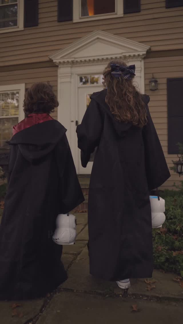 Instagram post by @louisaalbanese for JAKKS Pacific. Caption reads: [...] Harry Potter Robes from JAKKS Pacific just....