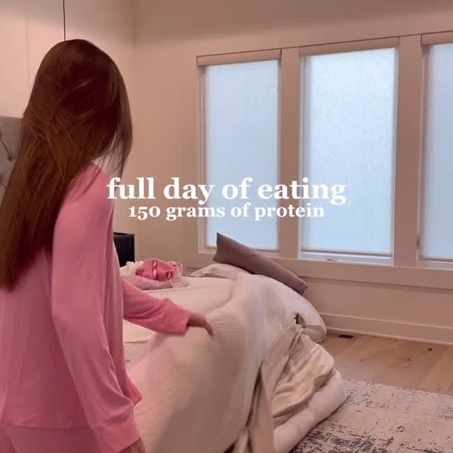 Instagram post by @aubrey.schoenekase for Quaker Oats. Caption reads: #ad a realistic day of high protein eats with the....