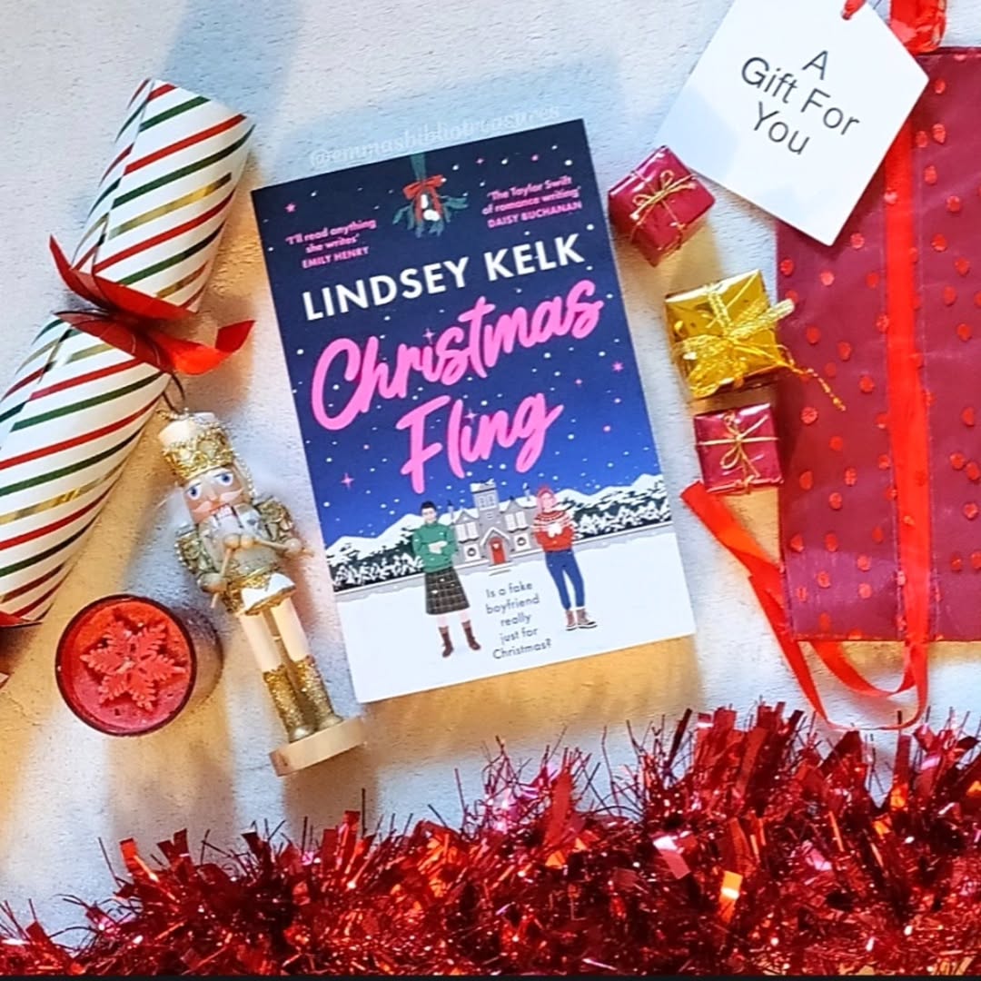 Instagram post by @emmas.biblio.treasures for HarperCollinsUK. Caption reads: 🎄 𝑩𝒐𝒐𝒌 𝑹𝒆𝒗𝒊𝒆𝒘 🎄 When Laura lets....