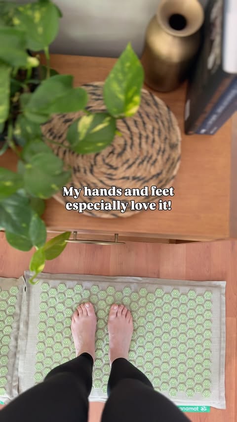 Instagram post by @the_rheumatoid_arthritis_mama for Pranamat. Caption reads: [...] of your home that’s a win. 🏡🙌🏼 @pranamat....
