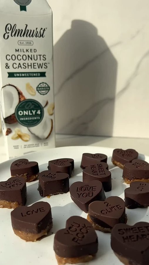 Instagram post by @therootedblonde for Elmhurst 1925. Caption reads: [...] 1 c pitted medjool dates 1/3-1/2 c....