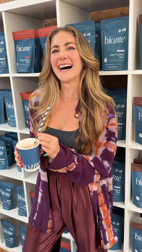 Instagram post by @alexsilverfagan for Bio.me. Caption reads: [...] my fiber INTAKE isn’t, thanks to @bio.me’s....