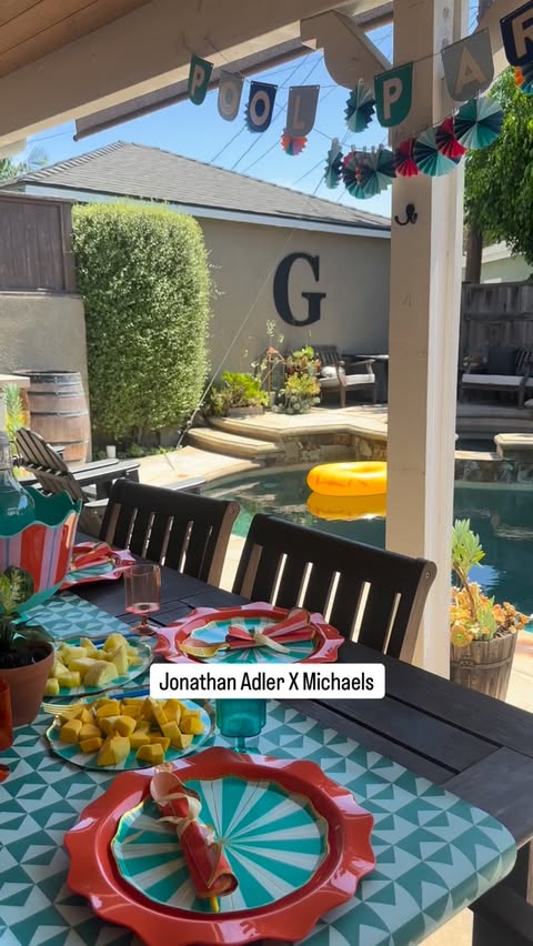 Instagram post by @thegiftstagram for Michaels Stores. Caption reads: [...] X Michaels collaboration @michaelsstores....
