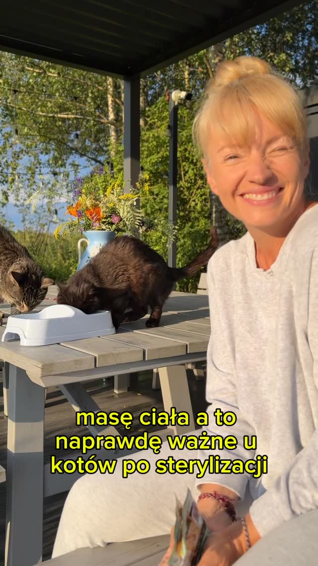 Instagram post by @dotindotin for Purina Polska. Caption reads: Lipiec spędziłam głównie w kuchni. Serio - bo....