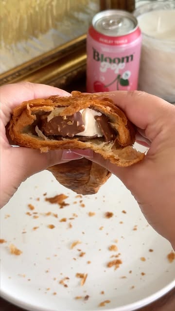 Instagram post by @lyndasedoud for Bloom Nutrition. Caption reads: Finally Trying the Viral Ice Cream Croissant....