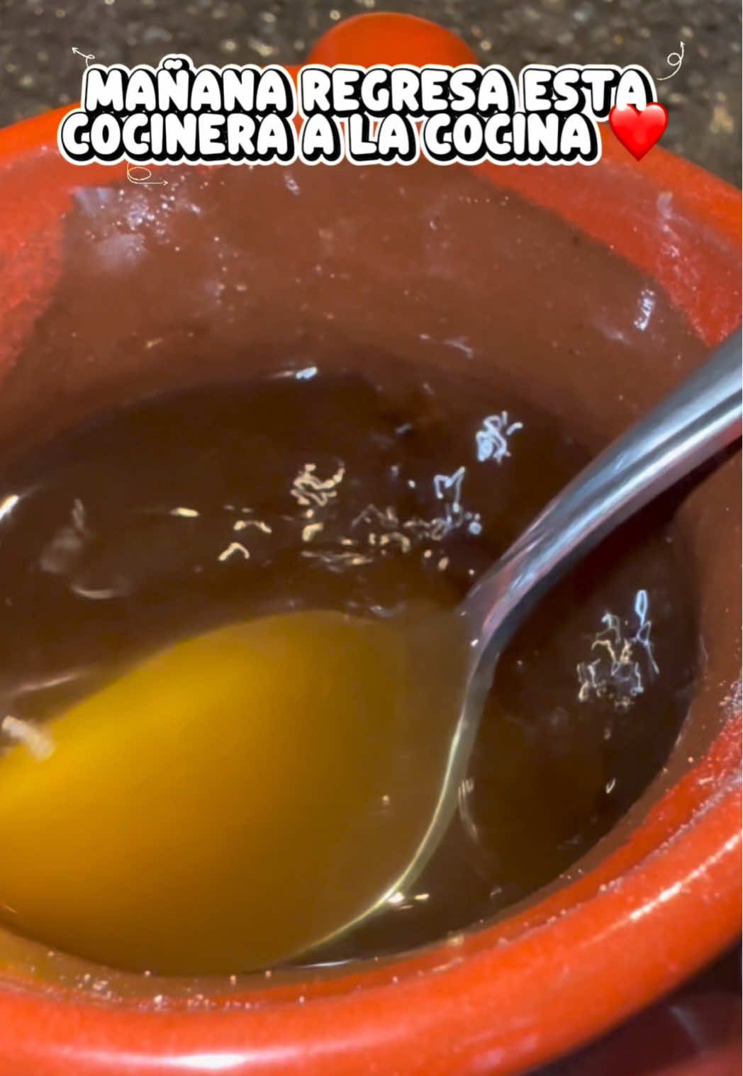 TikTok post by @cocinaconaileen24 for Taste Salud. Caption reads: [...] but this bedtime sip from @Taste Salud is my....
