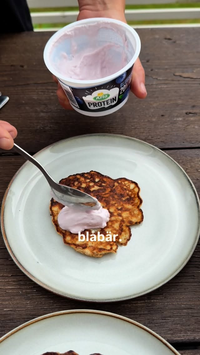 Instagram post by @patrikwidell for Yalla!. Caption reads: [Reklam för Arla Protein]

Vem är du på morgonen?
....