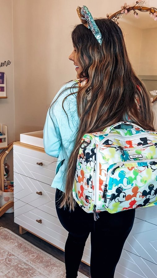 Instagram post by @jennsdreamland for JuJuBe. Caption reads: could I be anymore obsessed with this @jujube_intl....