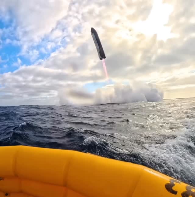 Instagram post by @spacex_spacenews for SpaceX. Caption reads: Buoy cam is back! Flight 11 Starship splashdown!....