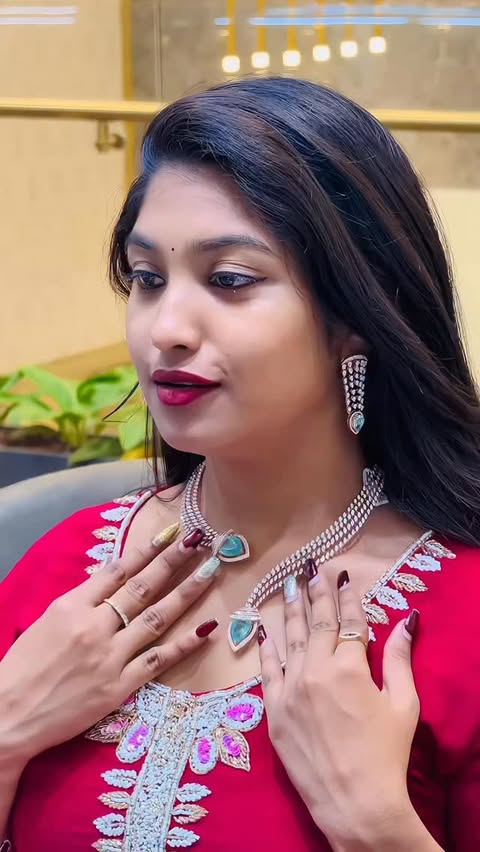 Instagram post by @happy_d_queen_ for Malabar Gold and Diamonds. Caption reads: Malabar Gold & Diamonds opens its spectacular new....