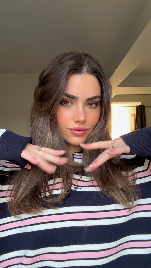 Instagram post by @dani.peters for ALMAY. Caption reads: full face w/ @almaymexico clean makeup for....