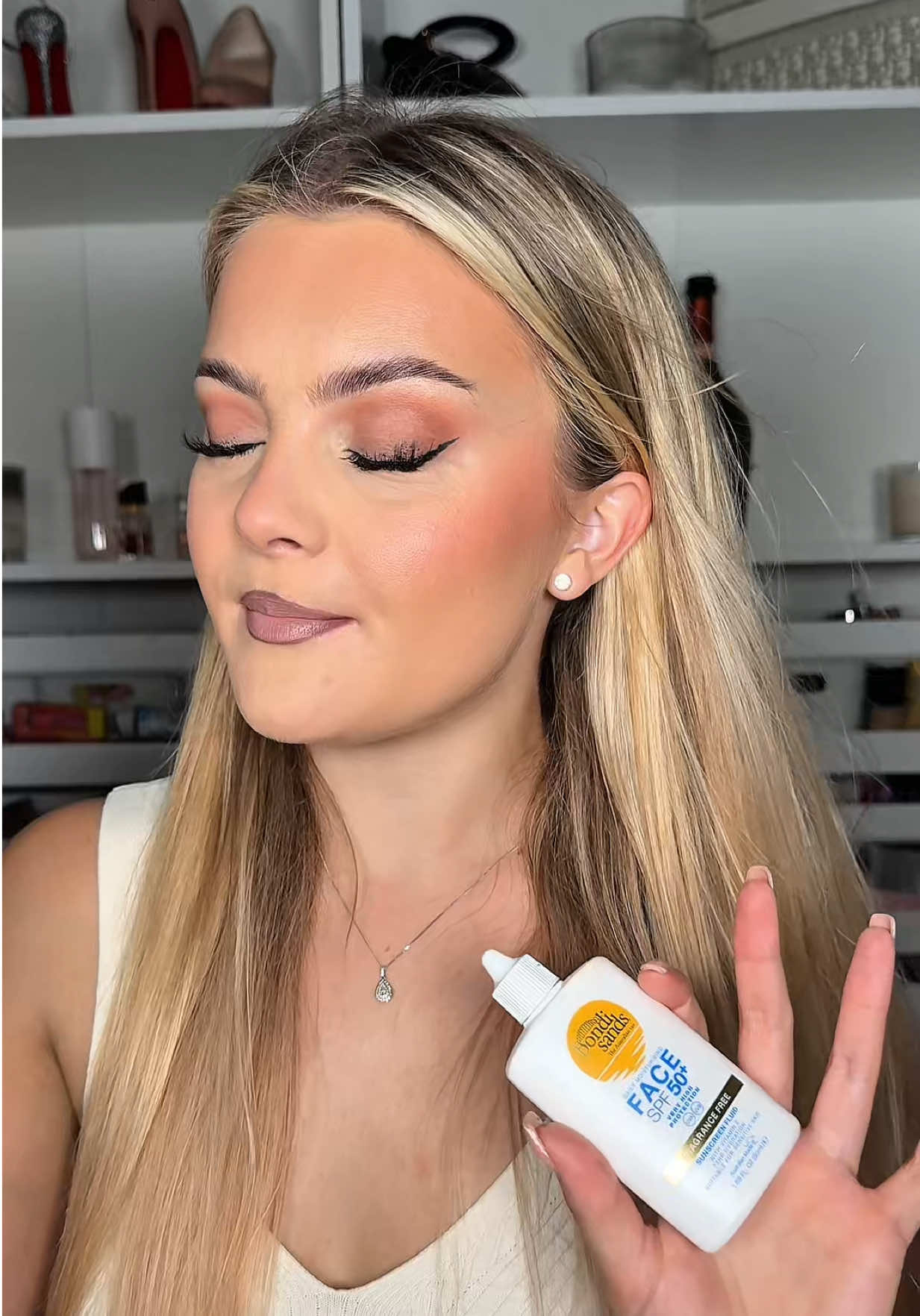 TikTok post by @kristywebley for Bondisands. Caption reads: [...] tanning foam for the glow of all time....