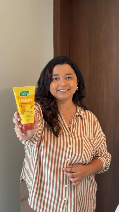 Instagram post by @praja_sanghamitra for Joy Personal Care. Caption reads: शूट संपलं, आता date mode on 😌✨ Summer tan ला bye....