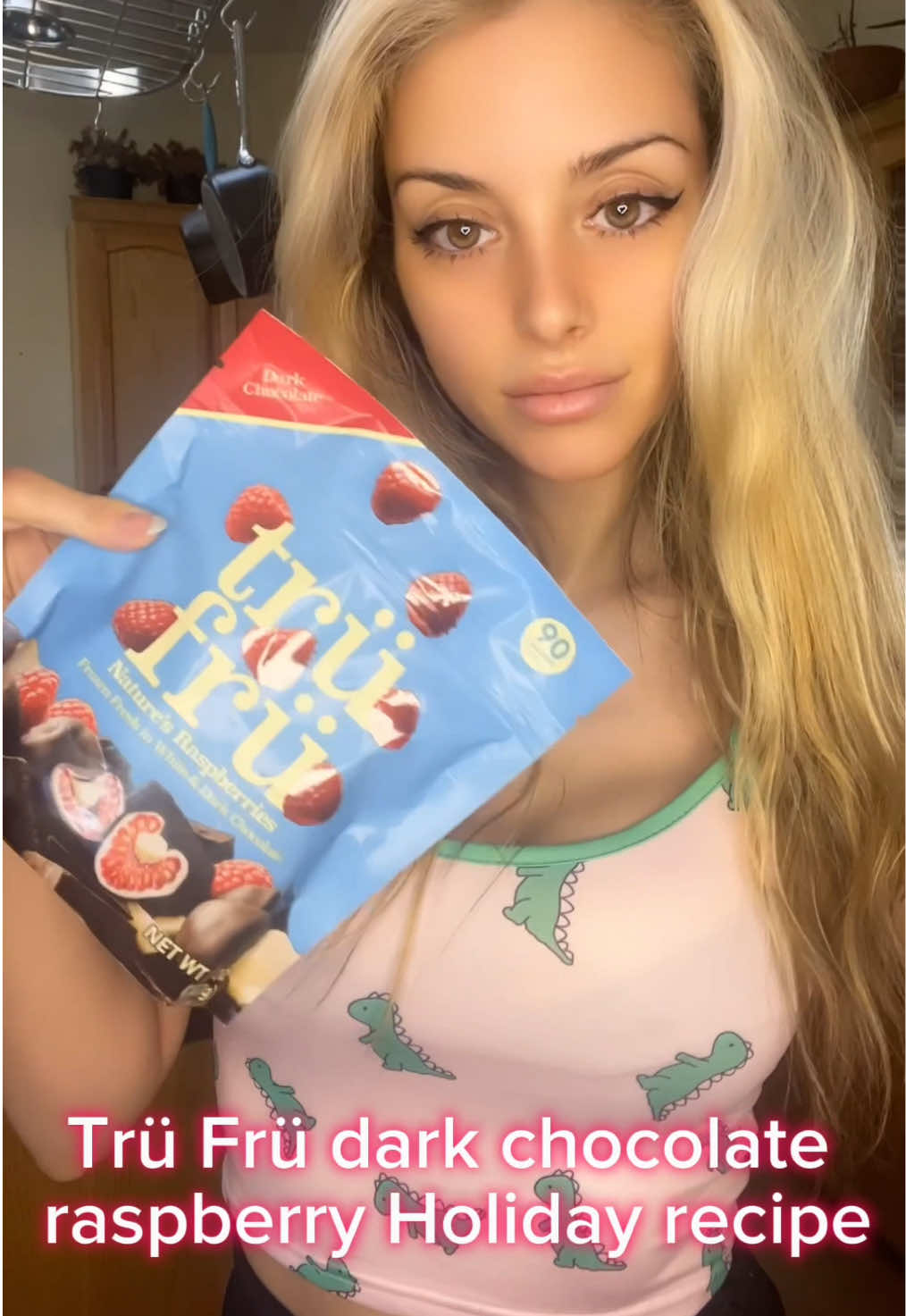 TikTok post by @royalerachele for Tru Fru. Caption reads: [...] #snacktok #healthydessert #trufru #adpartner.