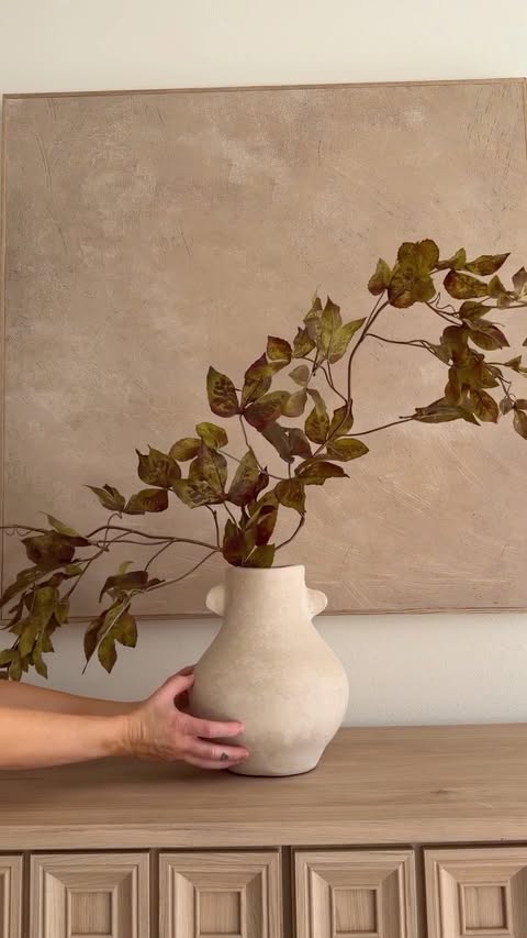 Instagram post by @samantha.home.aesthetic for Afloral. Caption reads: [...] for links! 🤍 I’ve been decorating with....
