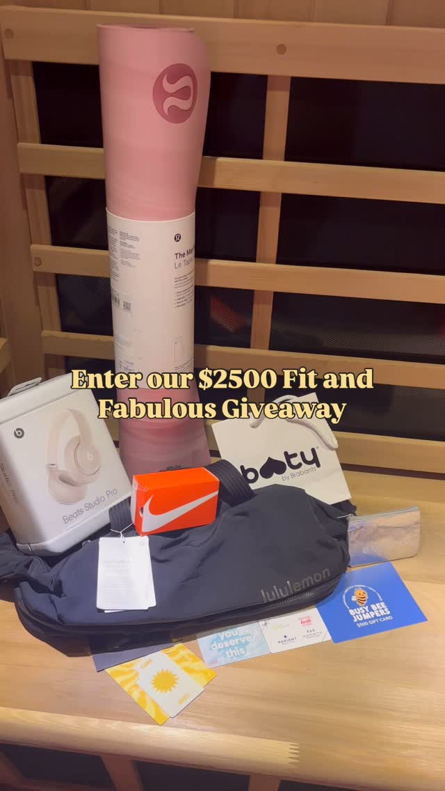 Instagram post by @sarahfit for Athleta. Caption reads: 🏋️‍♂️ Giveaway Alert 🏋️‍♀️

As summer kicks off....