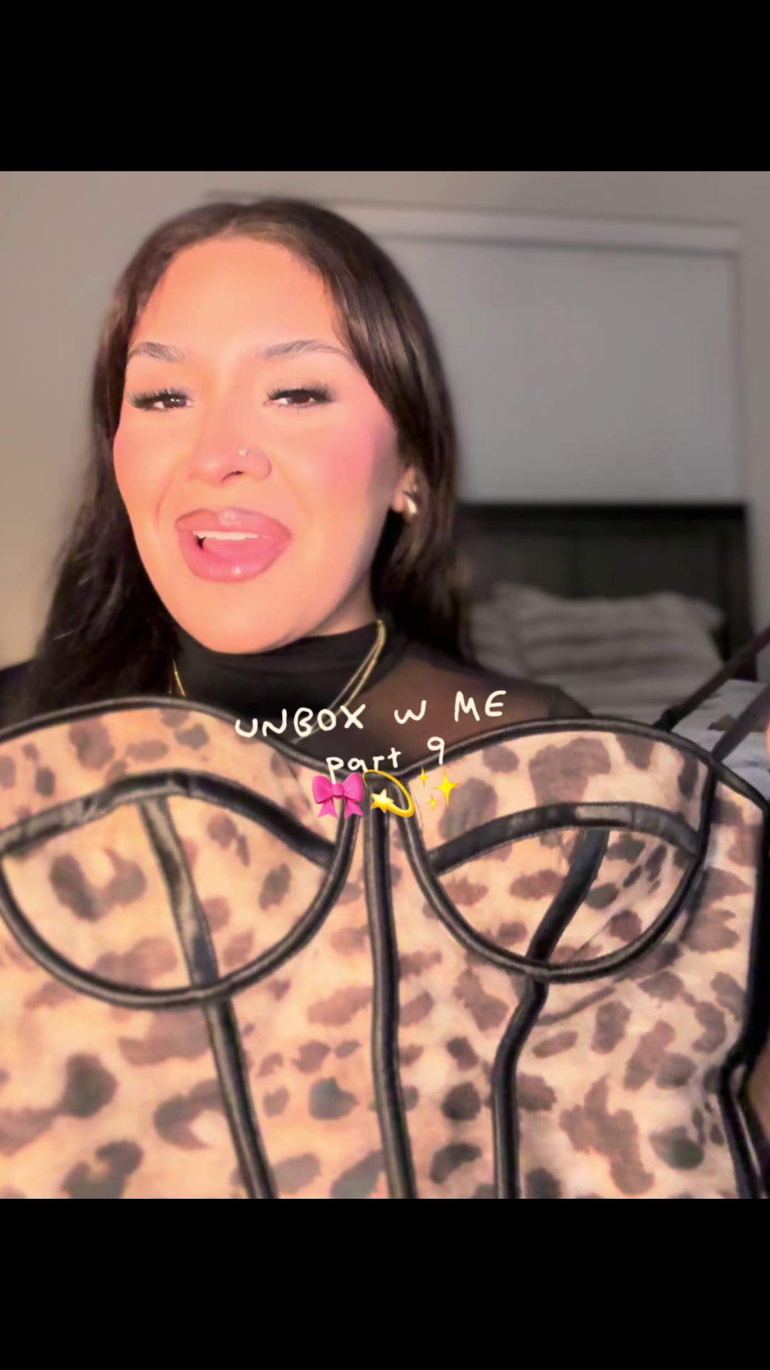 TikTok post by an influencer for Apperloth A. Caption reads: [...] #ootd #unboxing #ttshop @Apperloth A.